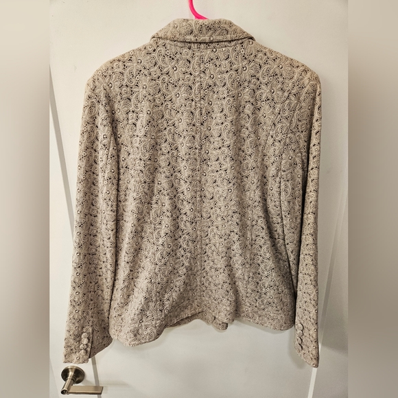 NWOT - Lace Embroidered Dialogue Blazer Jacket - Size XL - Picture 6 of 11